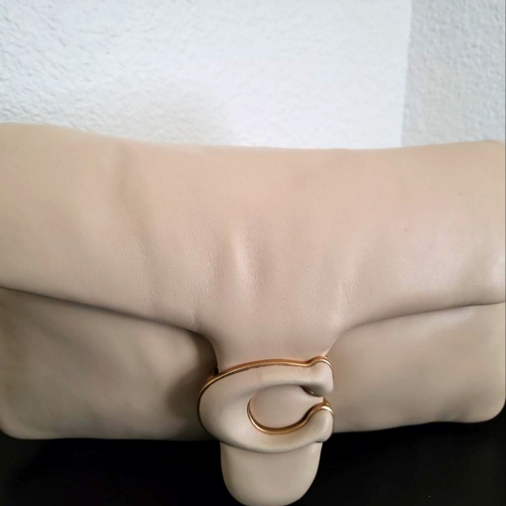 COACH TABBY PURSE